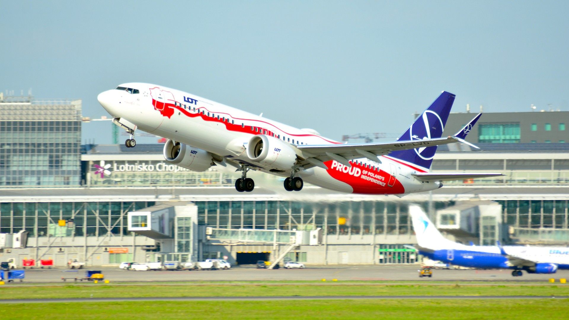 8-Hour Flights: LOT Polish Airlines’ New Longest Ever Boeing 737 Route [Map]