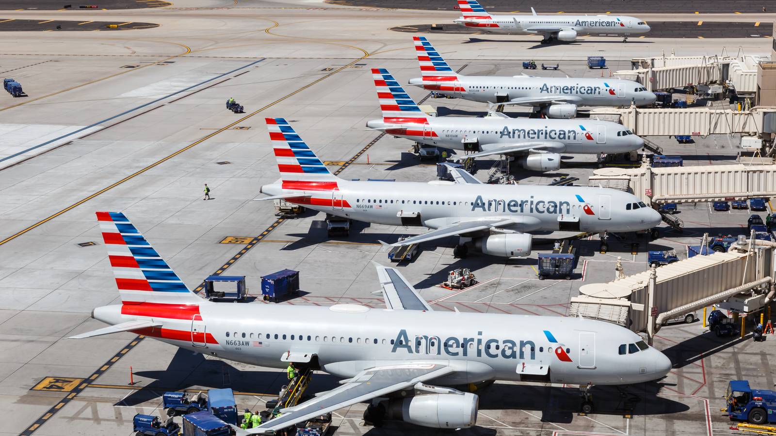 American Airlines Suspends 100% Of Flights On This International Route: Here's Why
