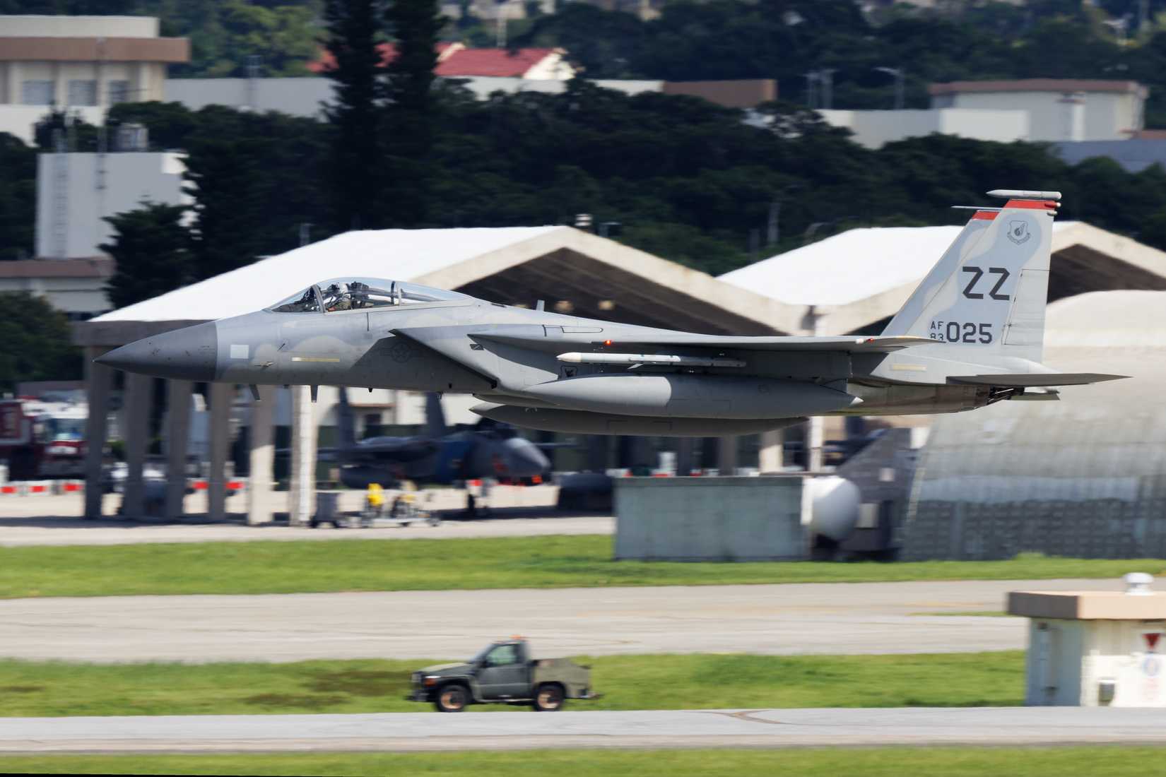  McDonnell Douglas F-15C Eagle operated by the United States Air Force 18th Wing 67th Fighter Squadron low approach in Kadena Air Base.