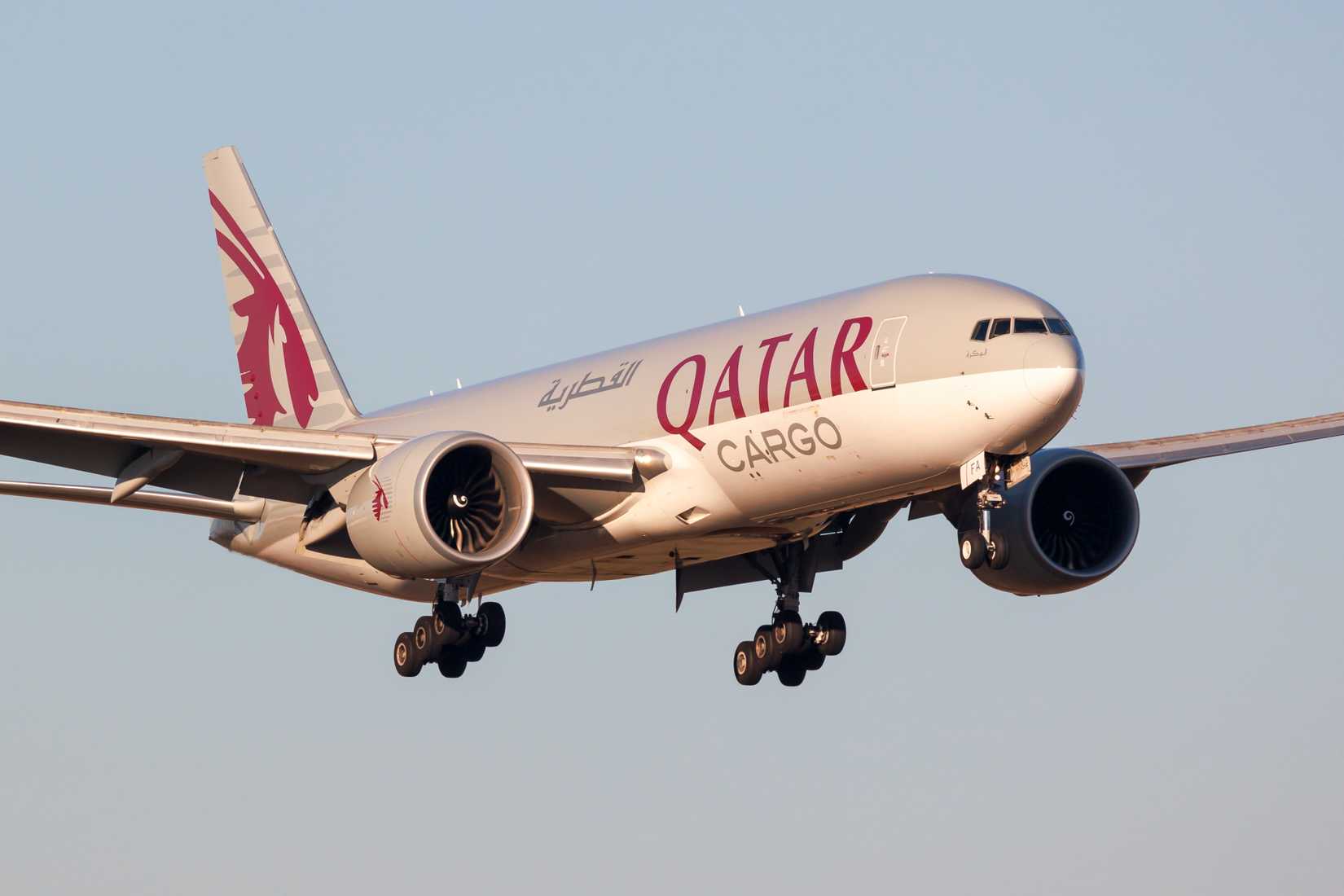 qatar airways cargo boeing 777f