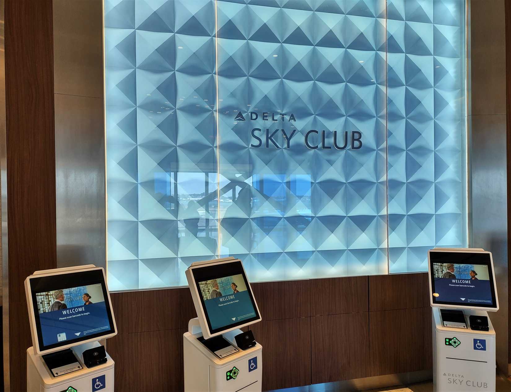 Delta Sky Club