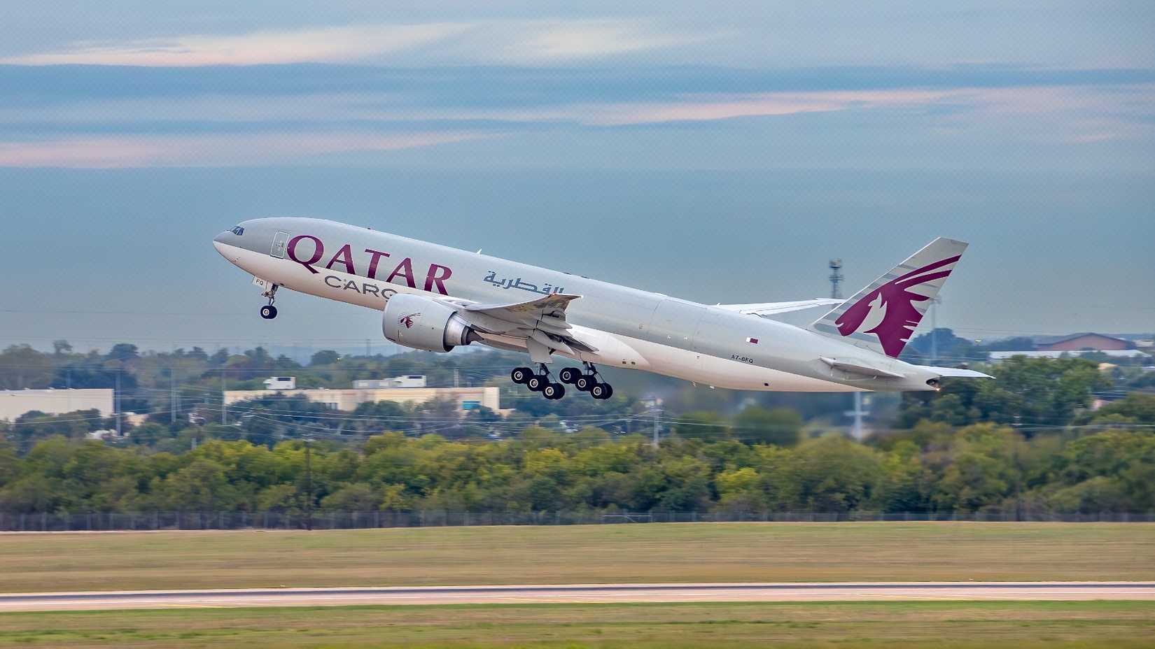 Qatar 777F Takeoff