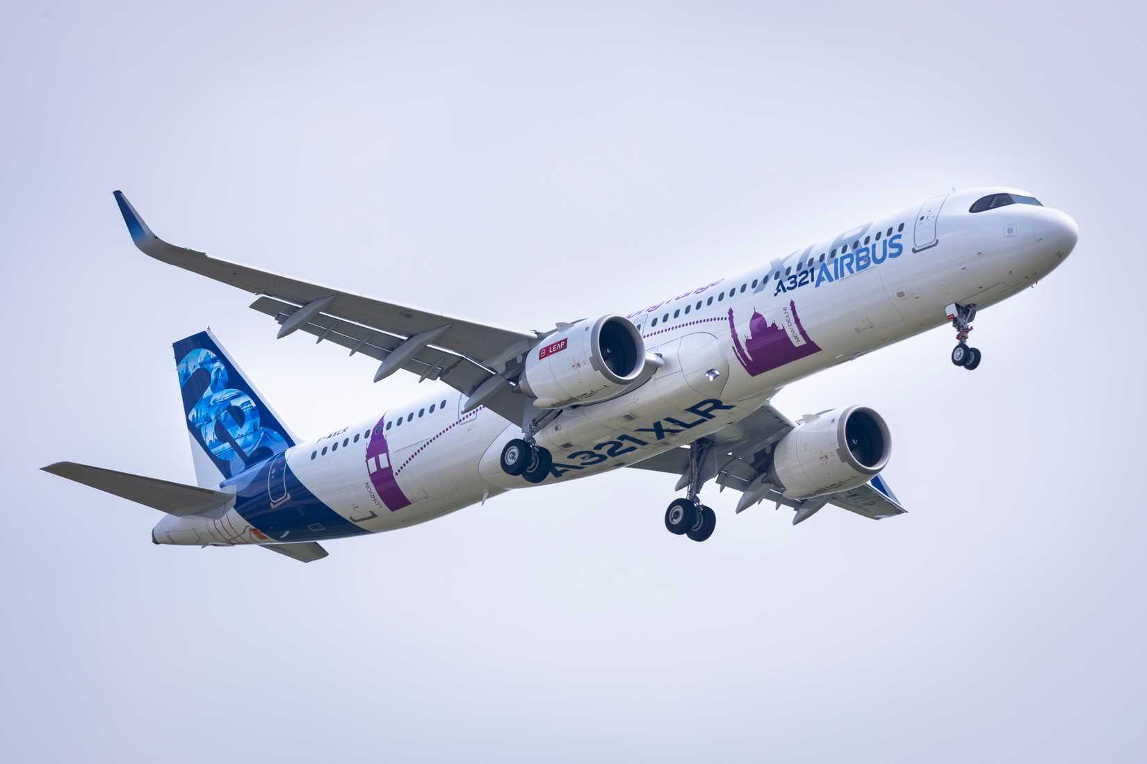 Airbus A321XLR in Airbus livery