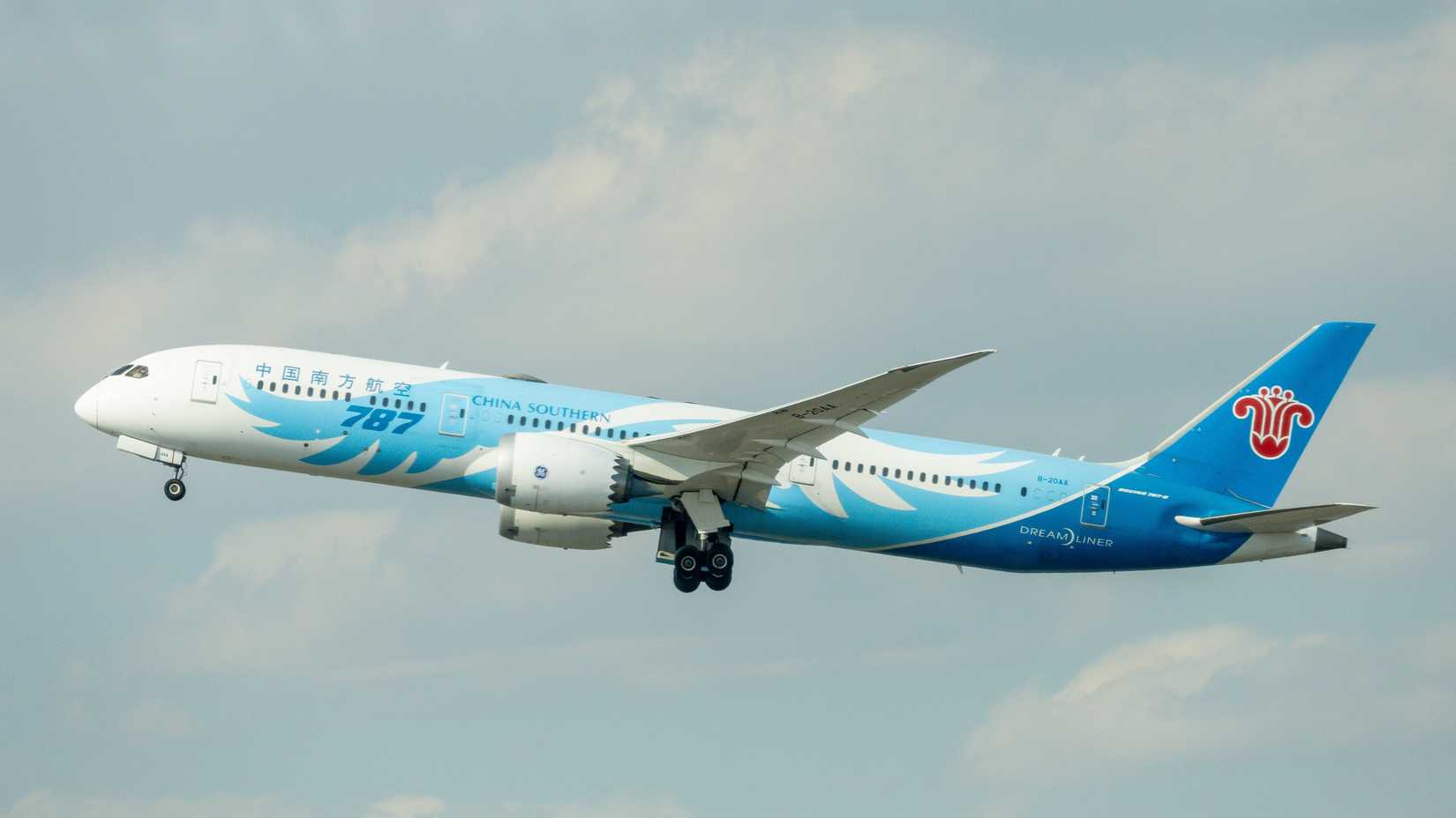 China Southern Airlines Boeing 787-9 Dreamliner