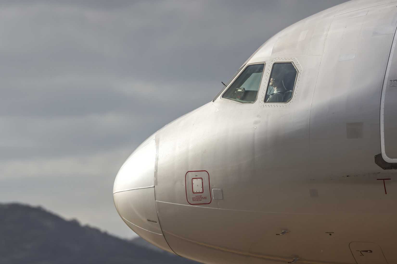 Airbus A320 nose