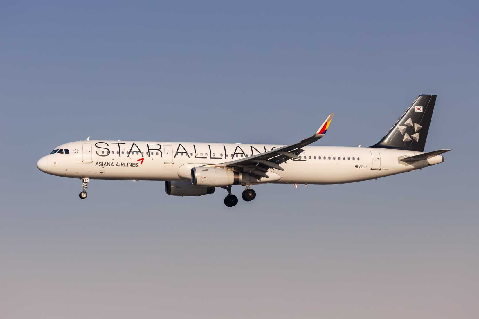 Asiana A321 Star Alliance Livery Winglets