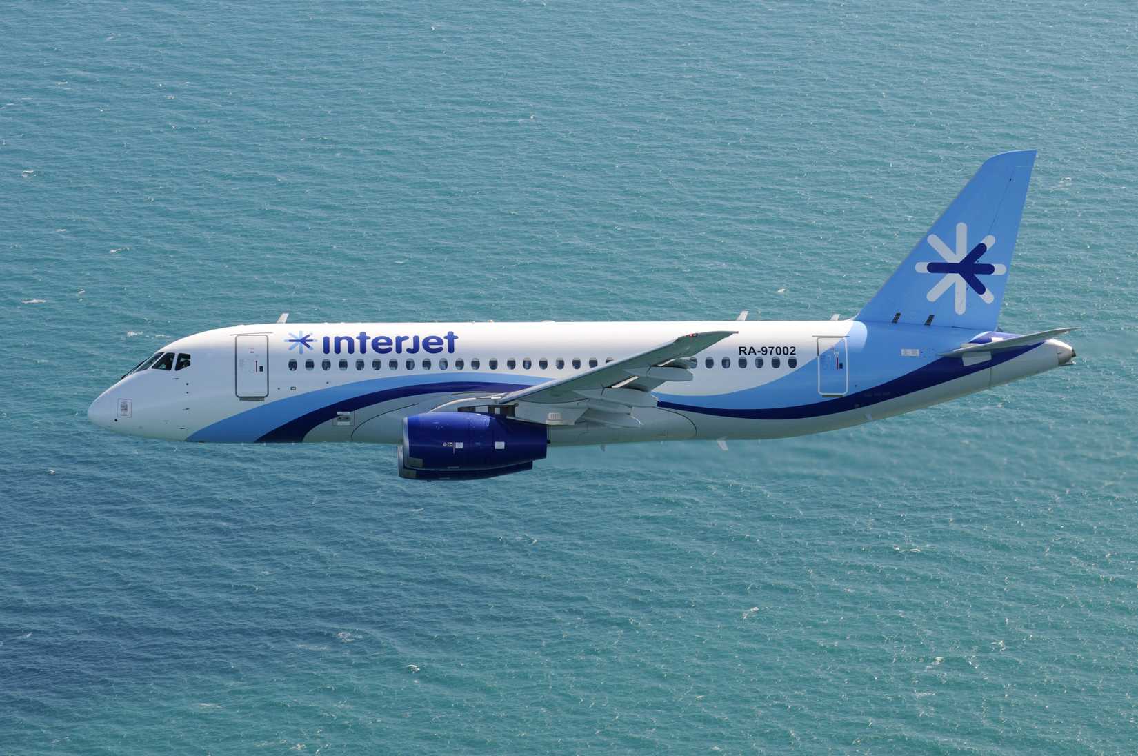 SSJ100_for_Interjet_inflight_over_Venice