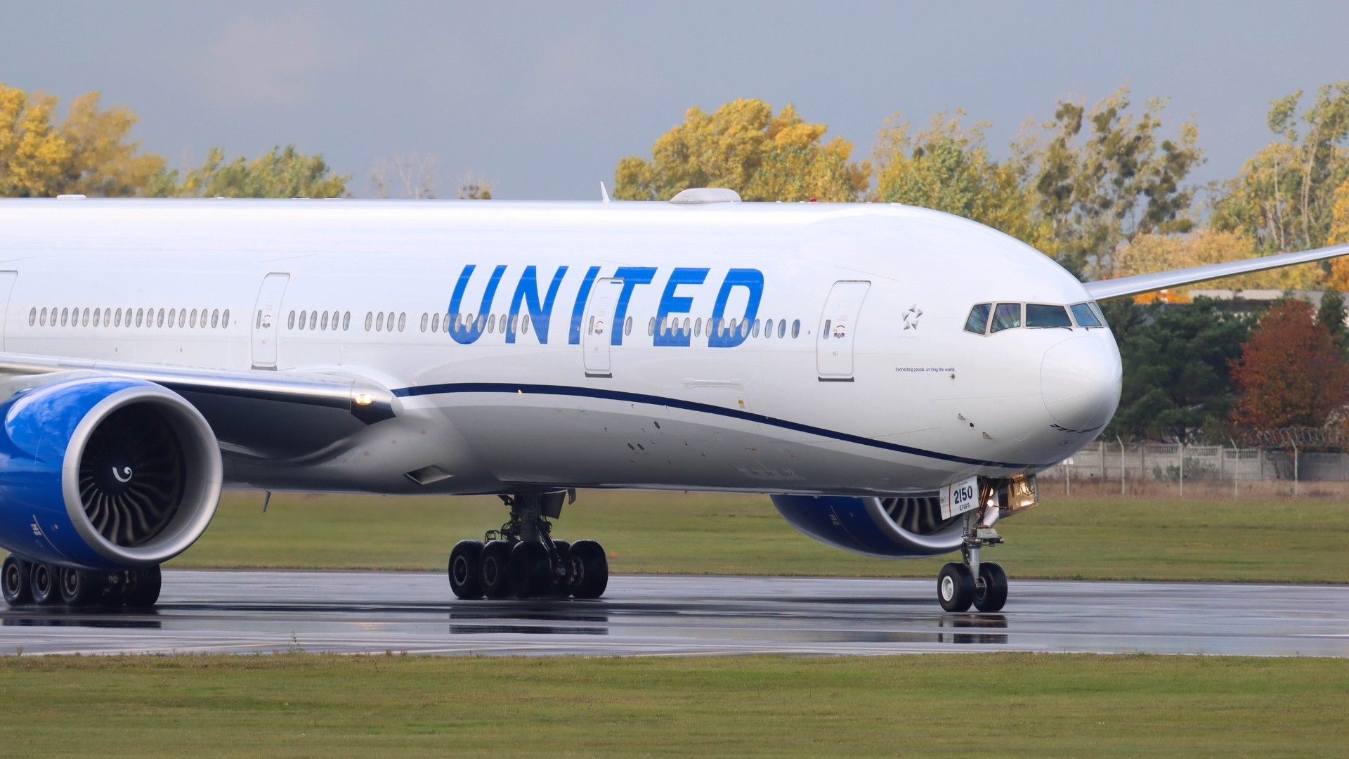 United Airlines Passenger Dispute Allegedly Forces Diversion & $30,000 Lost In Dumped Fuel