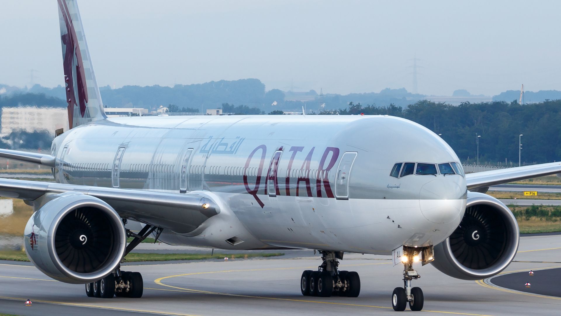 Qatar Airways Boeing 777-300ER