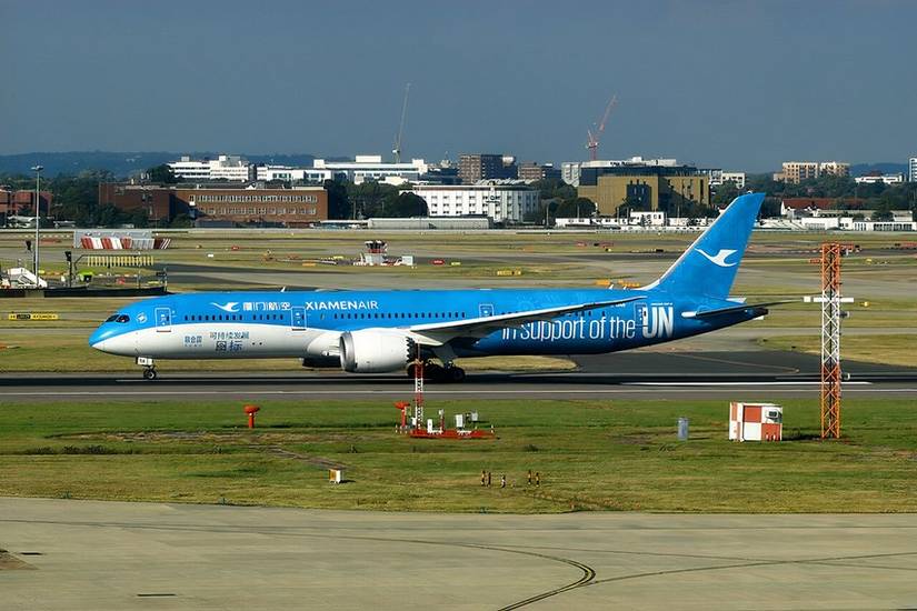 XiamenAir Boeing 787-9 LHR