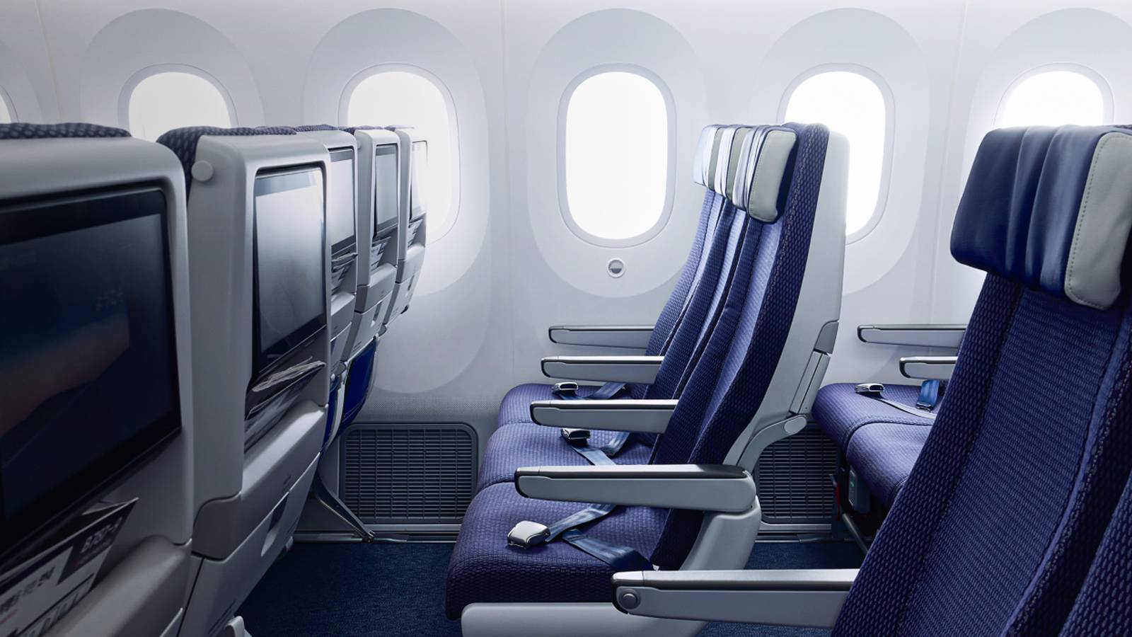 5 Economy Seats So Spacious That Passengers Mistake Them For Premium