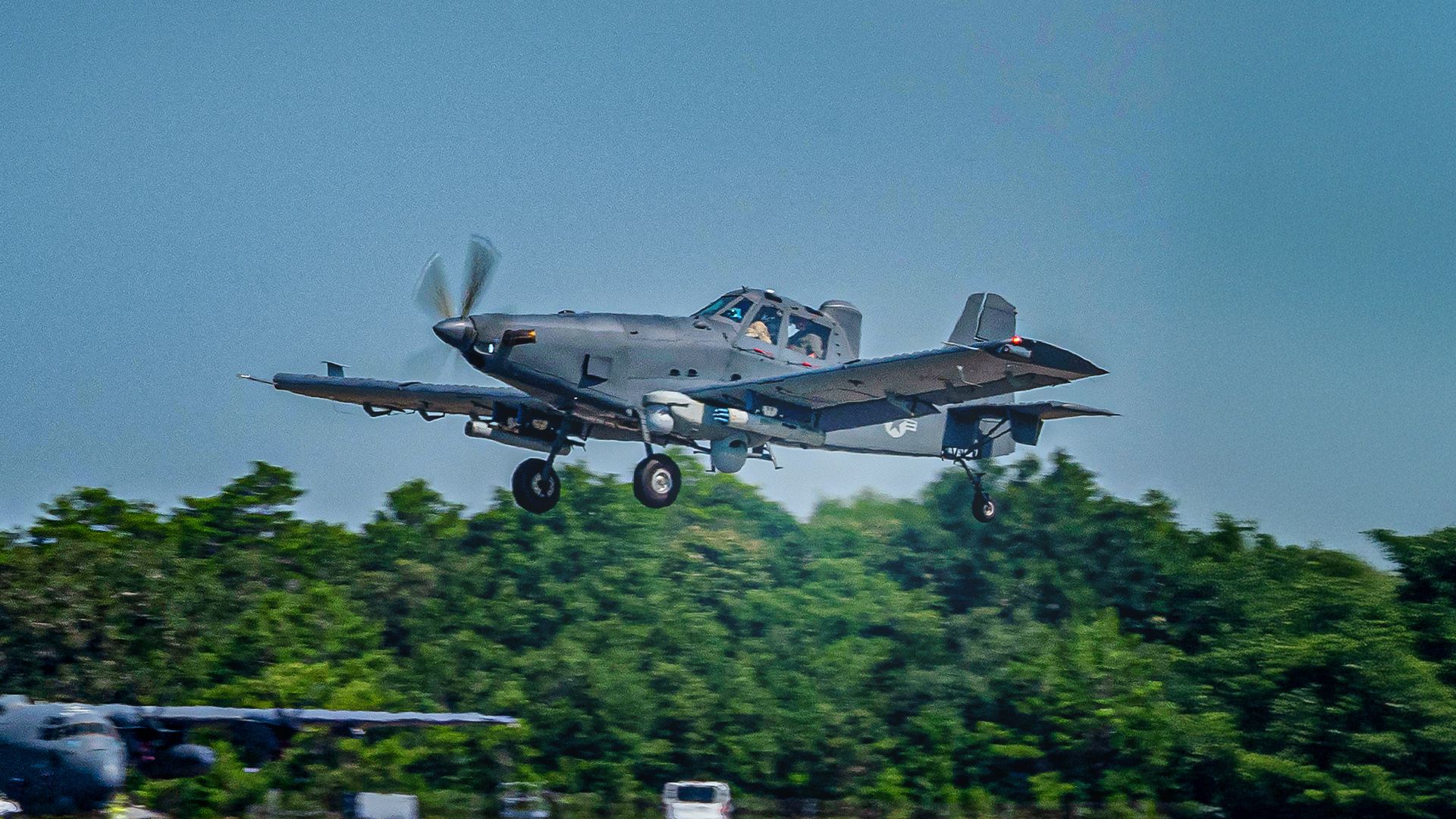 The 5-Inch Cockpit Design Flaw That Destroyed A $17.9 Million Air Force Skyraider II During Training