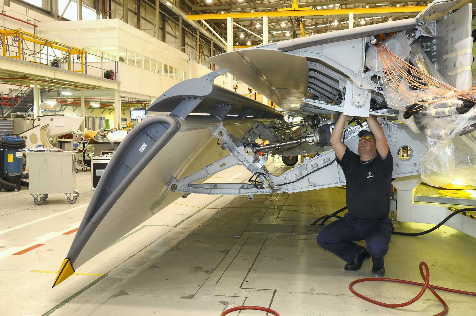 Airbus Atlas A400M flaps cross section