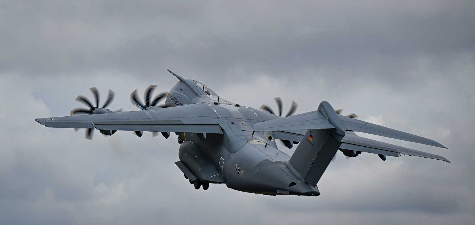 A German Air Force Airbus A400M assigned to Lufttransportgeschwader 62, lifts off the runway during the Royal International Air Tattoo
