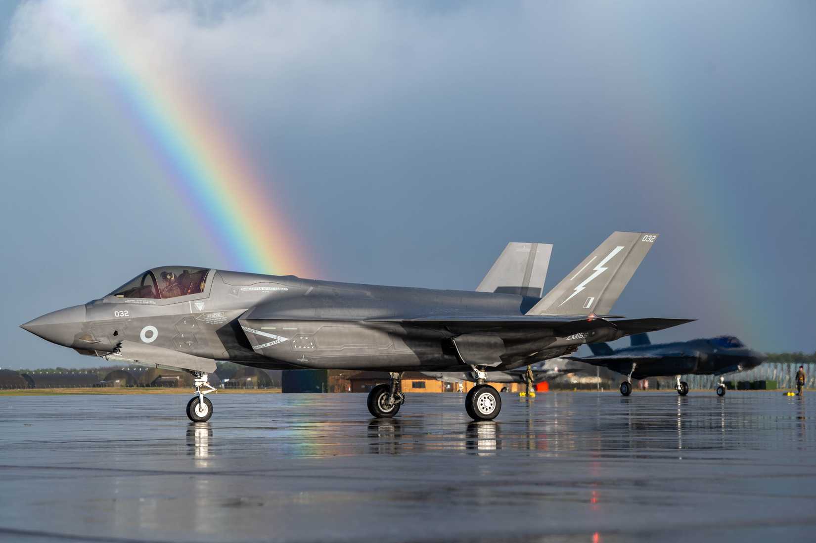 A Royal Air Force F-35B Lightning II aircraft assigned to RAF Marham taxis at RAF Lakenheath