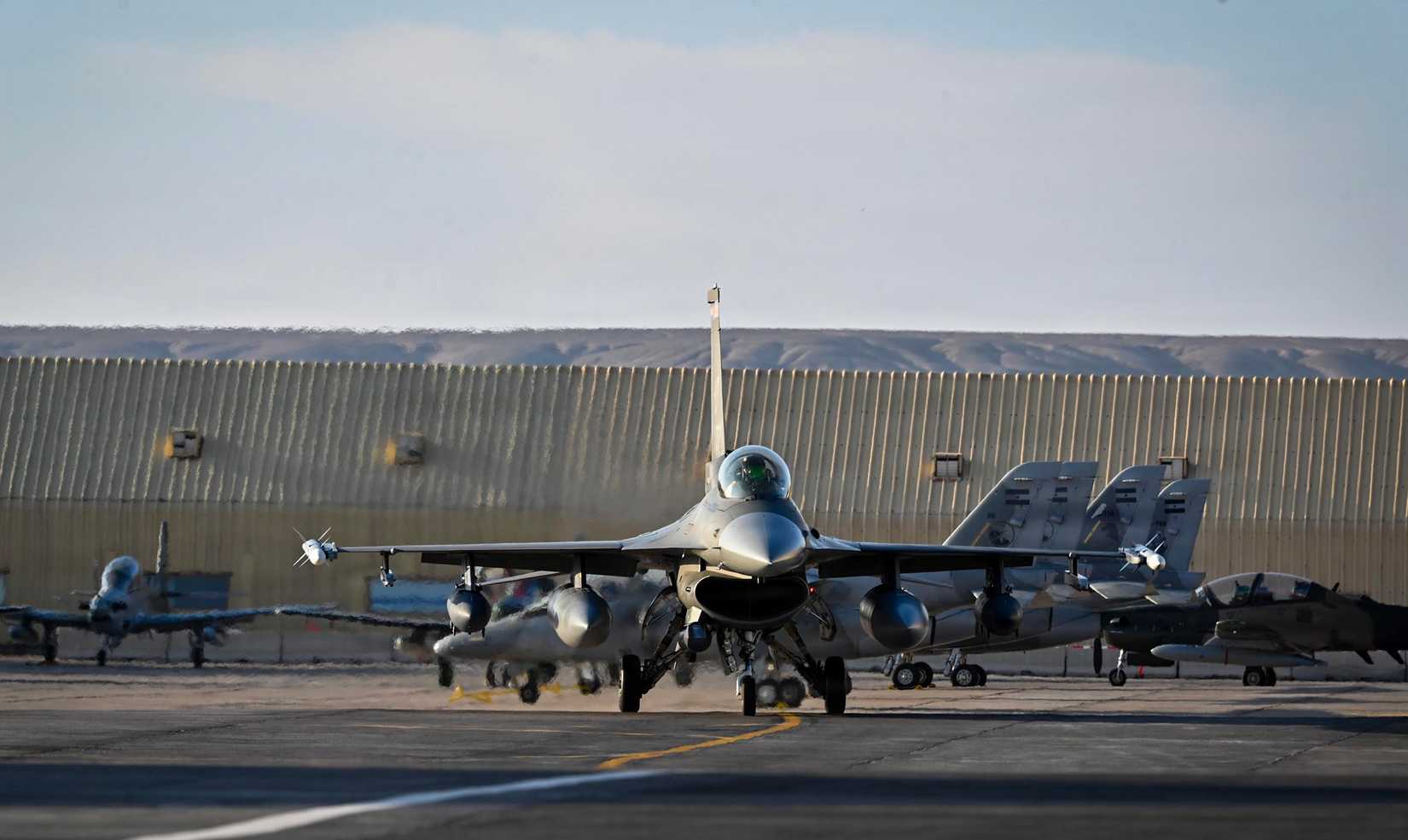 A U.S. Air Force F-16C Fighting Falcon taxis at Cerro Moreno Air Base in Antofagasta, Chile