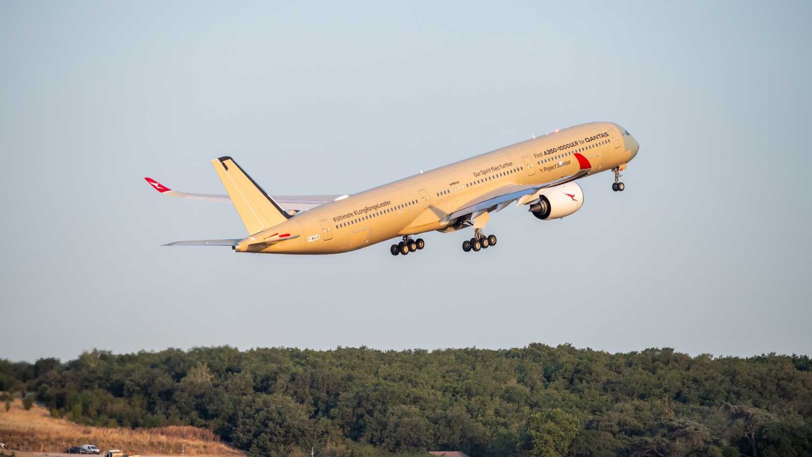 Qantas A350 Takeoff