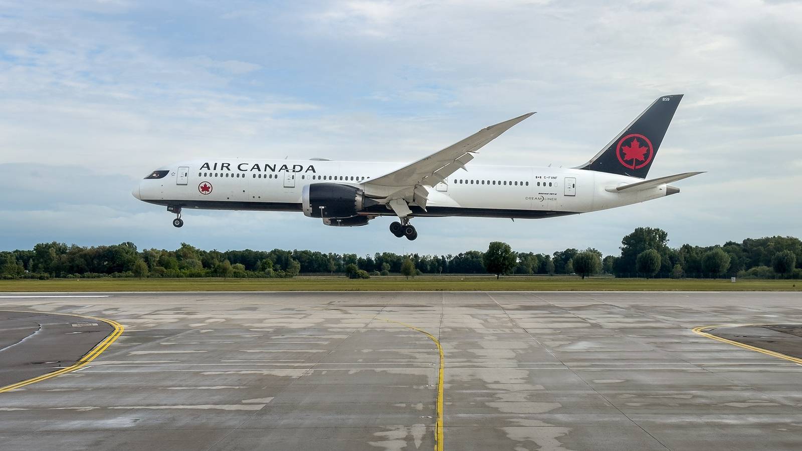 Air Canada Latest To Introduce Basic Business Class Fare With New Restrictions