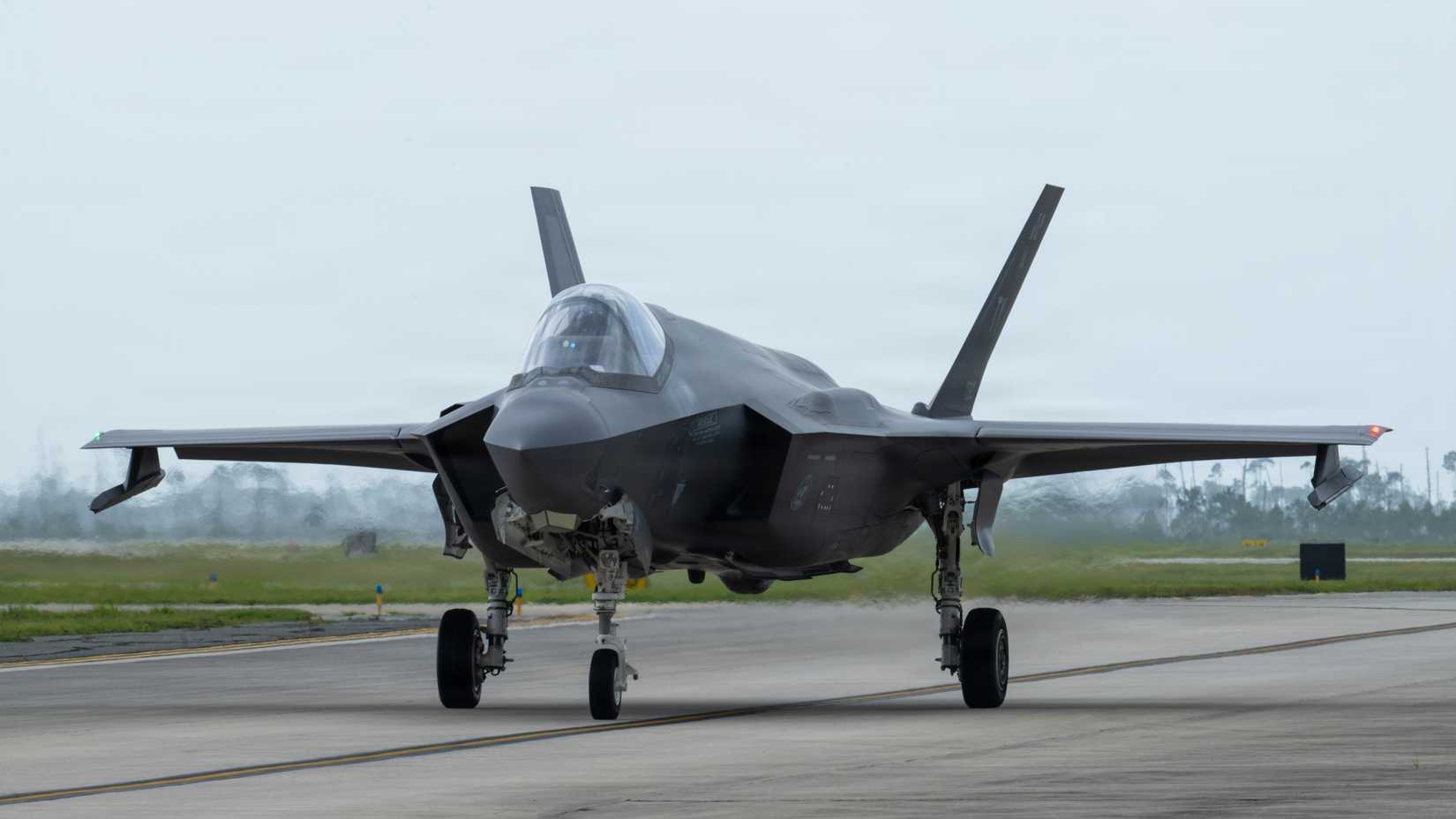 Air Force F-35A Lightning II aircraft assigned to the 95th Fighter Squadron taxis on the flight line at Tyndall Air Force Base