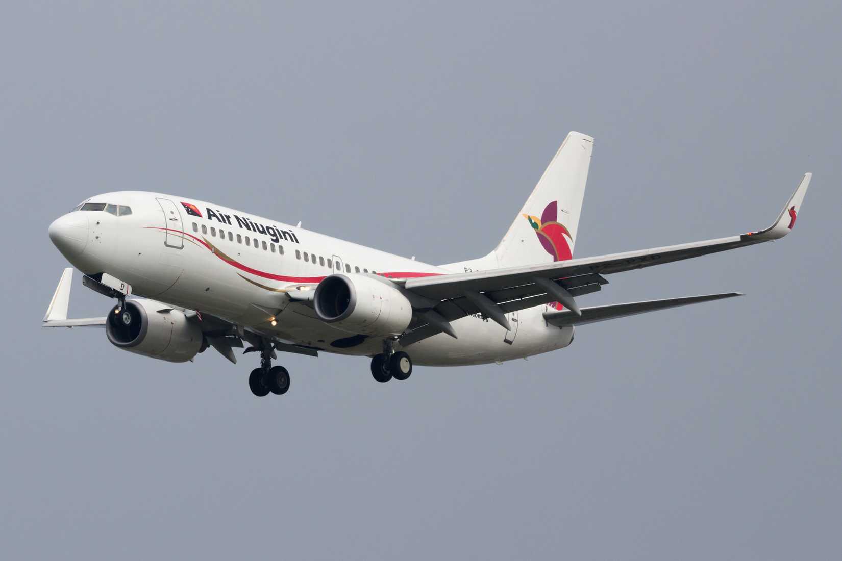 Air Niugini 737-700