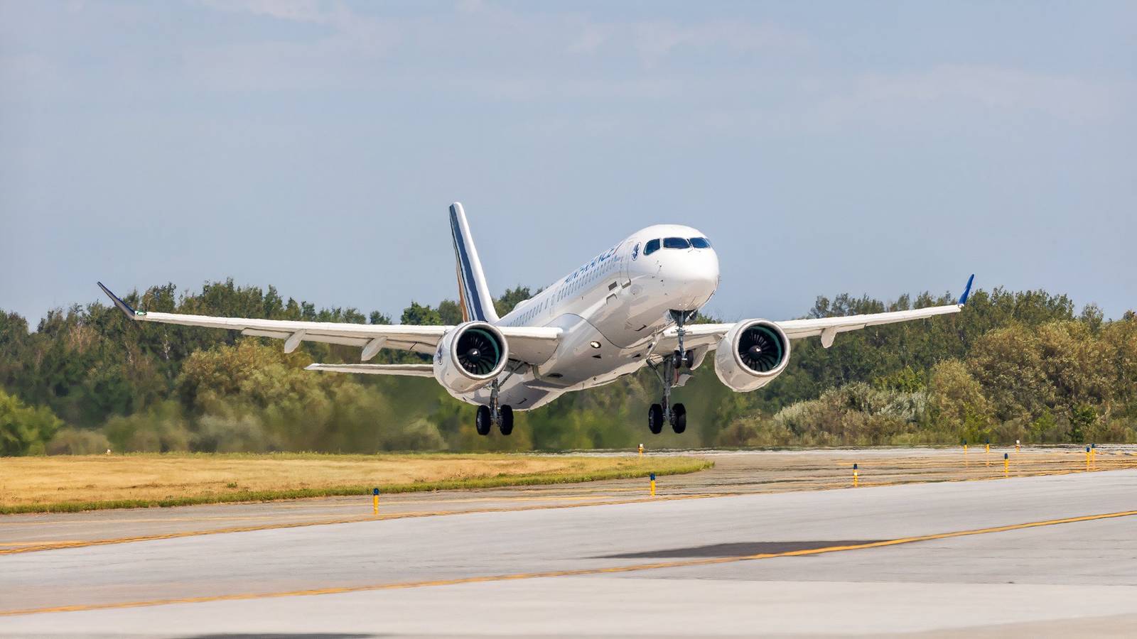 The New Airbus A220 Coming In 2027