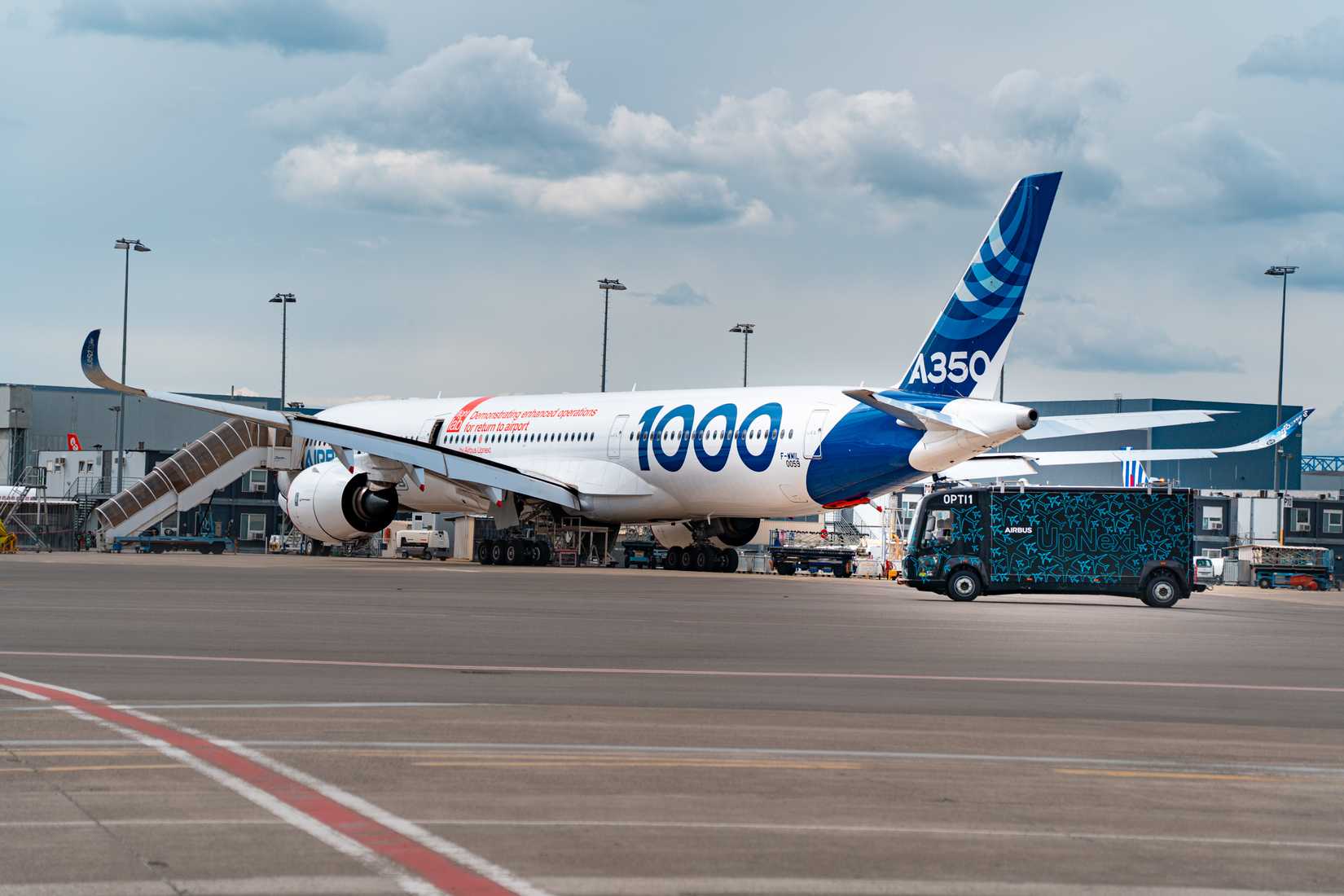 Airbus UpNext Optimate, A350-1000 MSN059