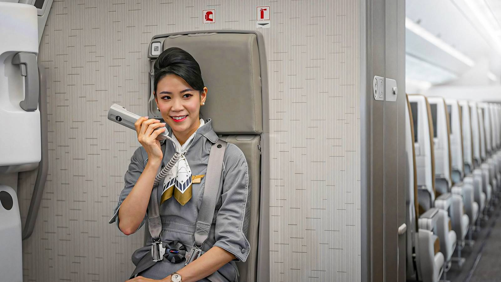The Highest Paid International Flight Attendants' Ranks & Their Average 2026 Salaries