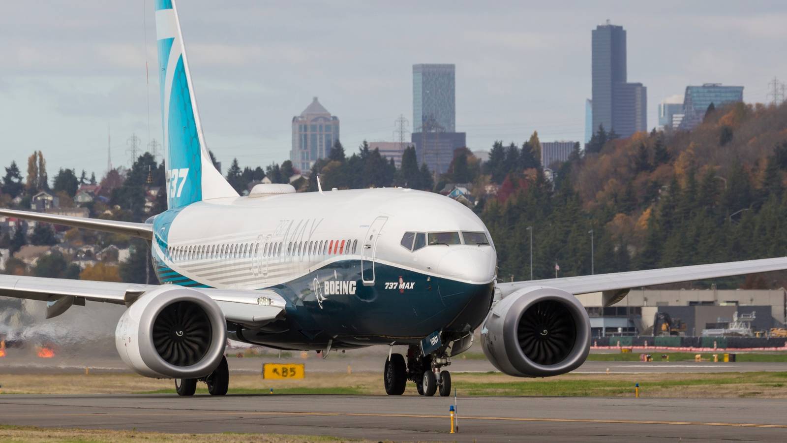 FAA: Certificação de Boeing 737 MAX 7 e 10 \