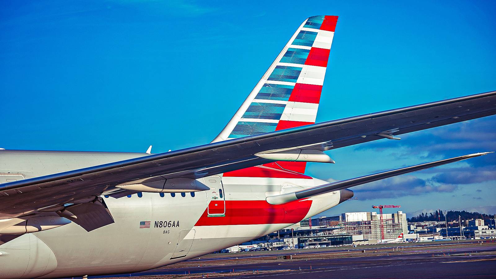 The Boeing Jet Already Sitting In American Airlines' Fleet That Could Quietly Replace Its 47 Oldest Widebodies