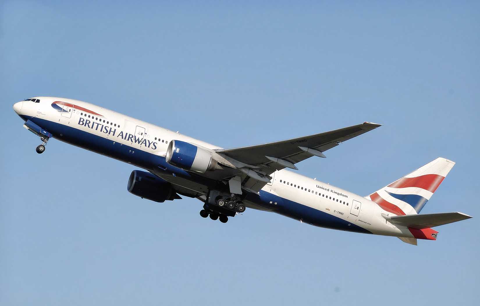 British Airways 777-200ER on initial climb