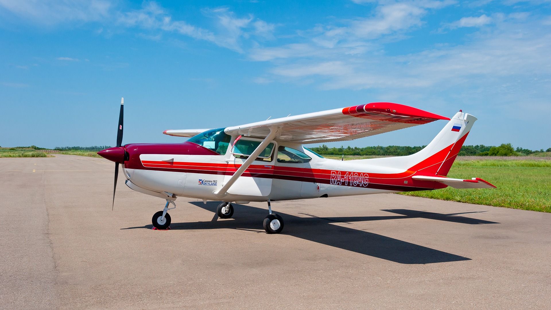 Cessna 182 Skyline (1)