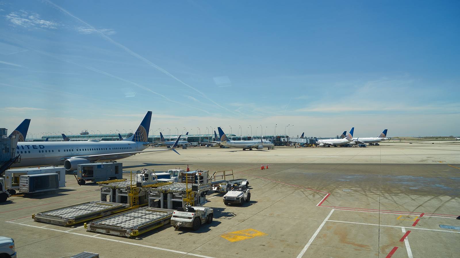 Chicago O'Hare: Voos Limitados Até 2027 Trava Disputa United vs American
