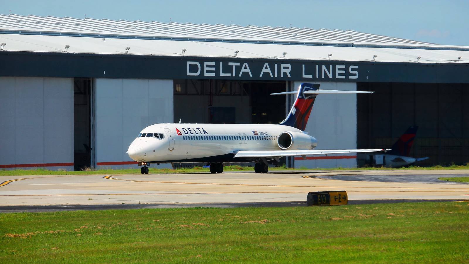 No More T-Tails: Delta Air Lines Now Flies Its Boeing 717s From Only 2 Hubs