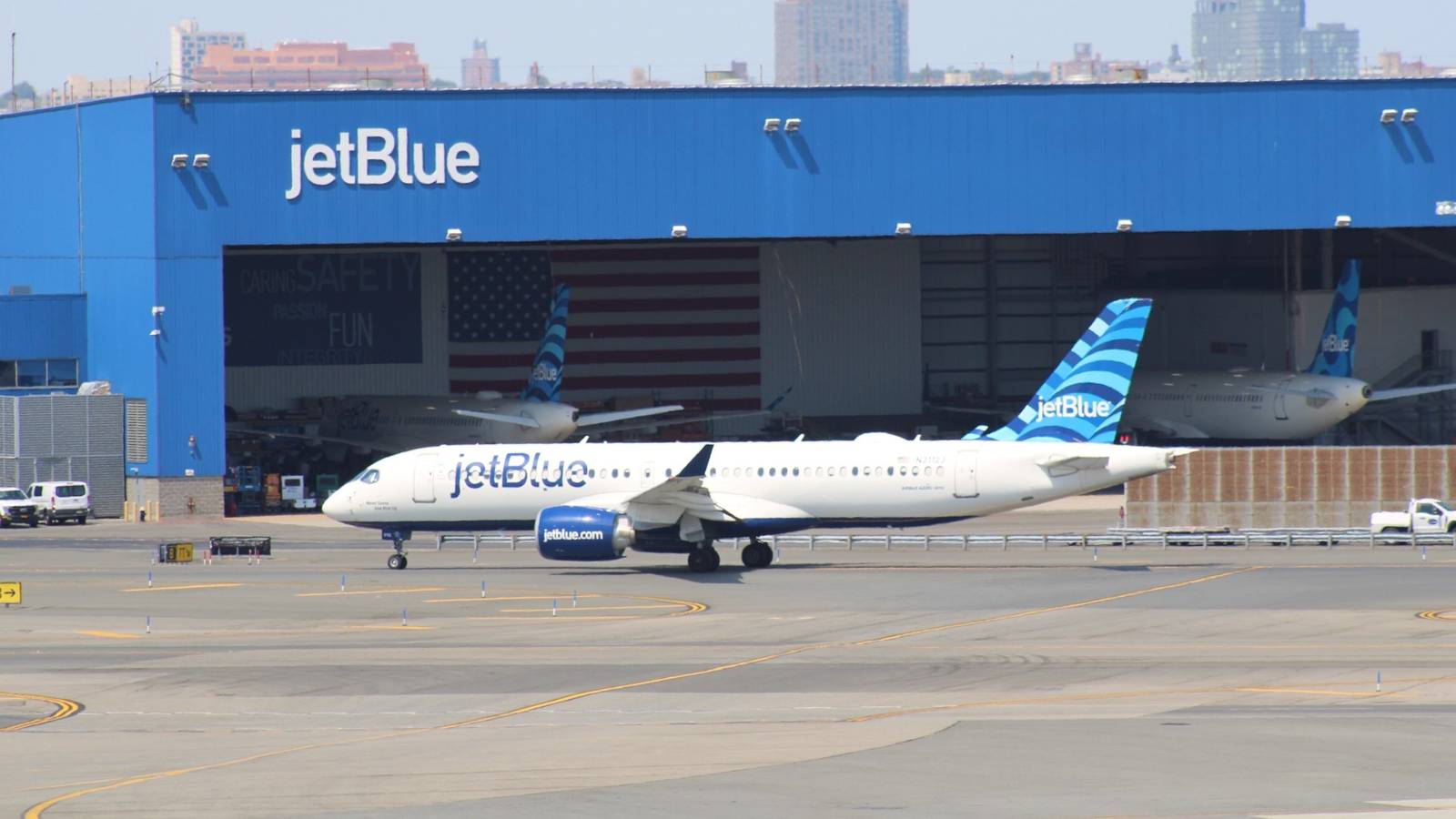 JetBlue's New "BlueFirst" First Class To Debut Late 2026: What We Know So Far