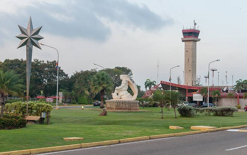 La_Chinita_International_Airport