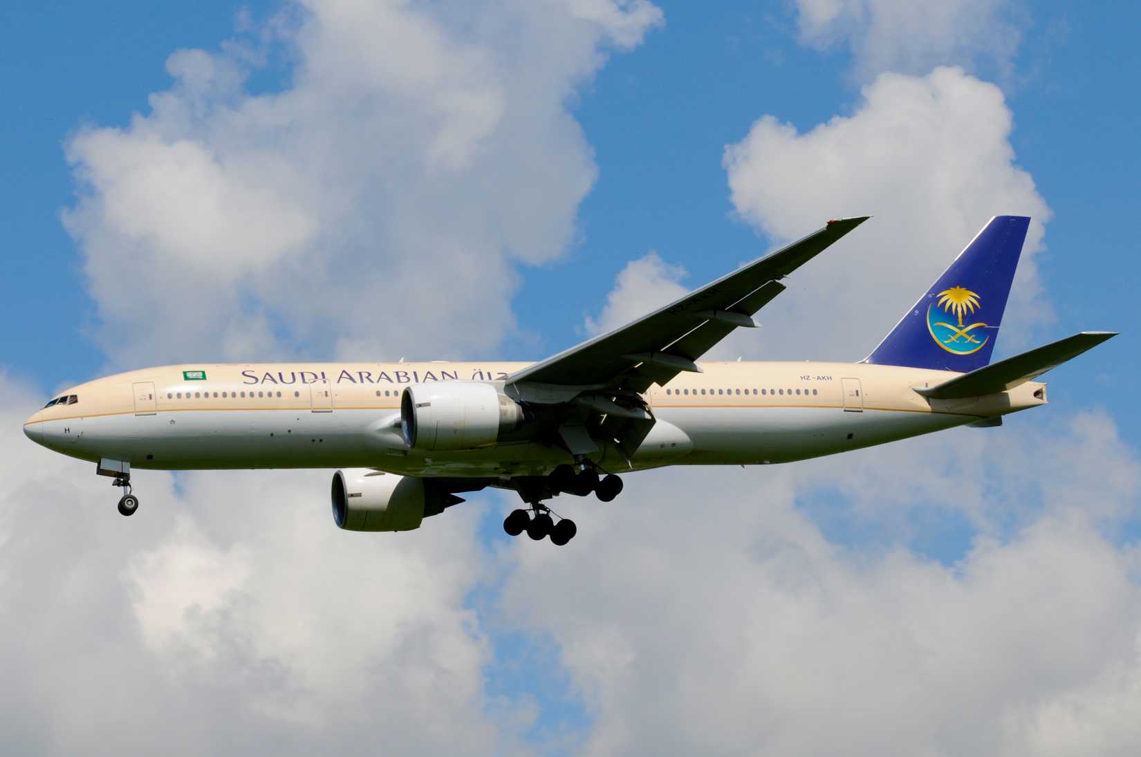 Saudia Boeing 777-200 in the sky