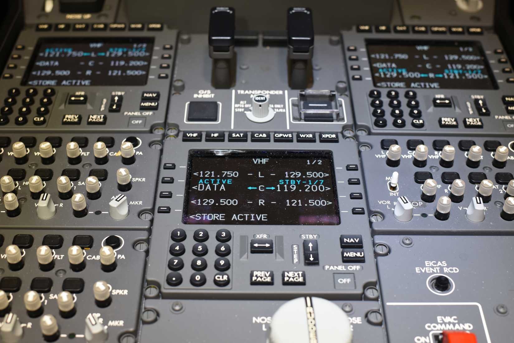 Close up of a center pedestal in the cockpit. Flight instruments.