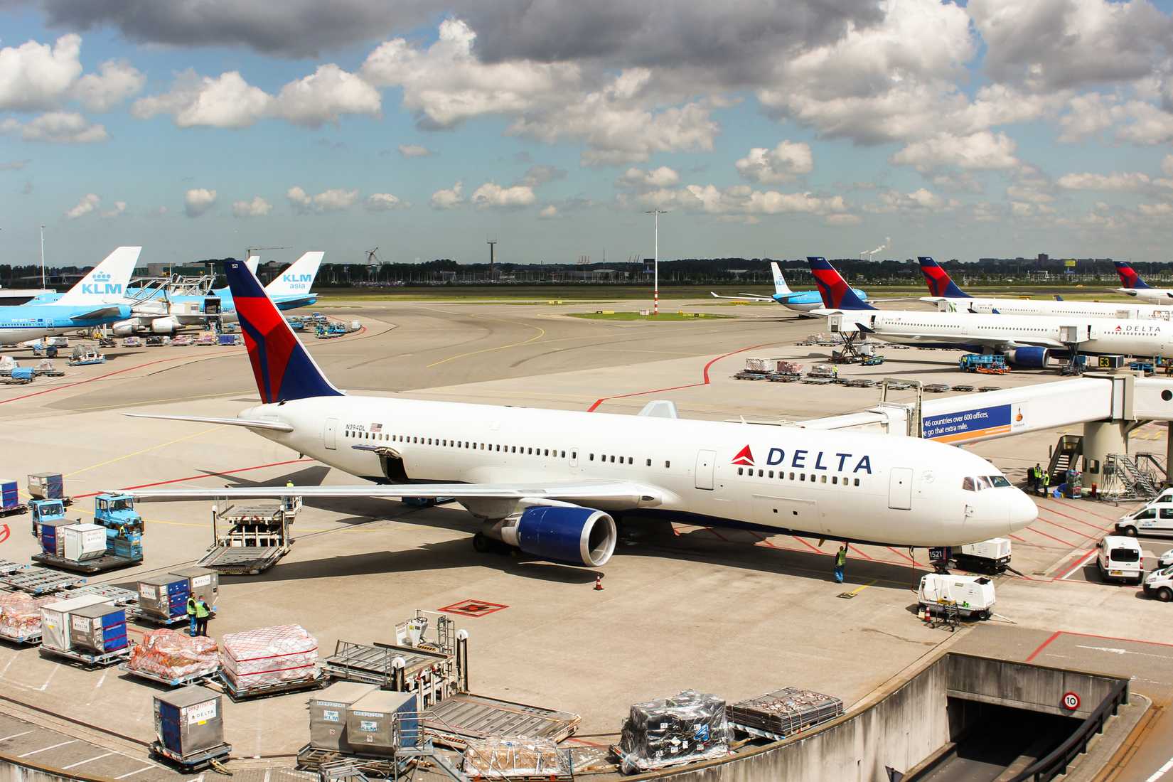 Delta 767 Parked In Amsterdam