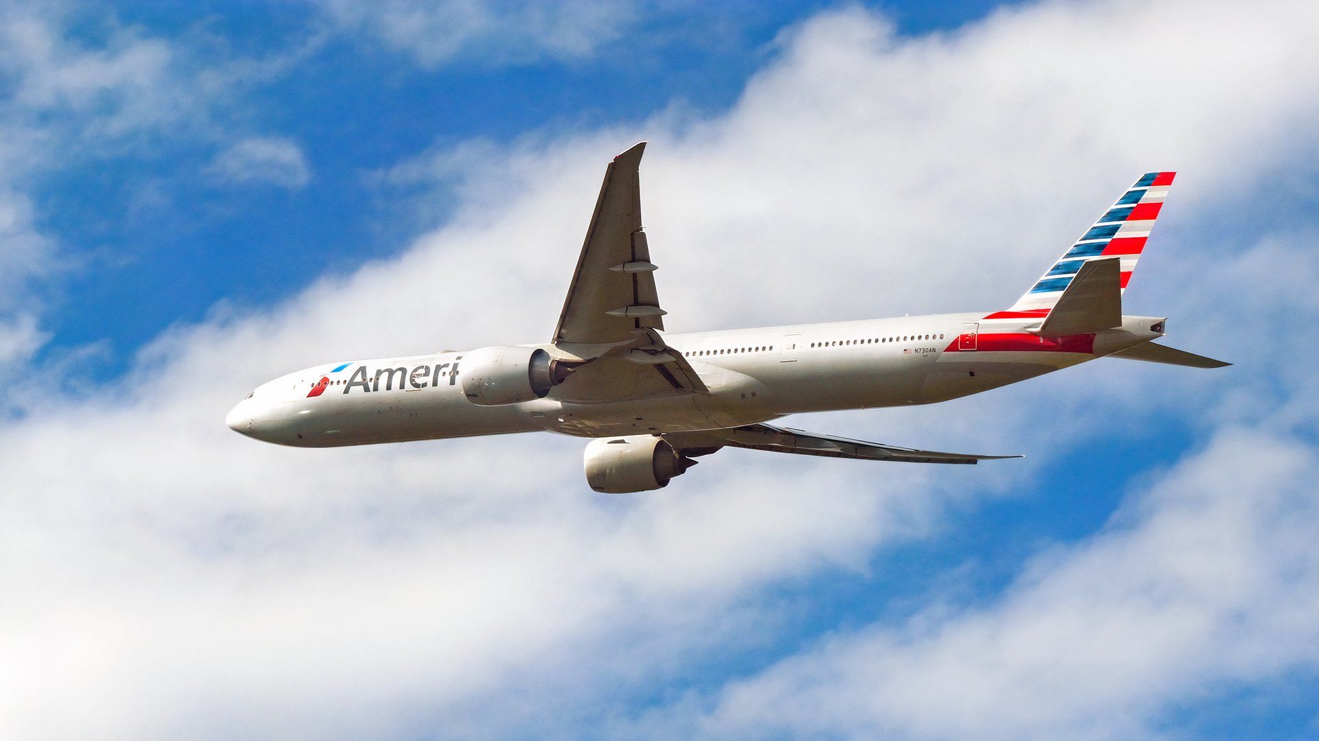 American Airlines To Reportedly Deploy 1st Retrofitted Boeing 777