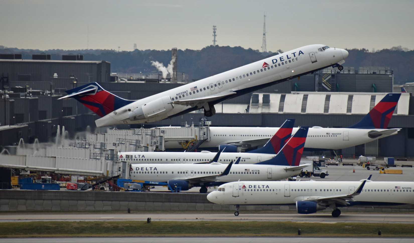 Delta 717 Atlanta Takeoff