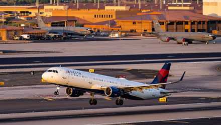 Delta A321 Takeoff