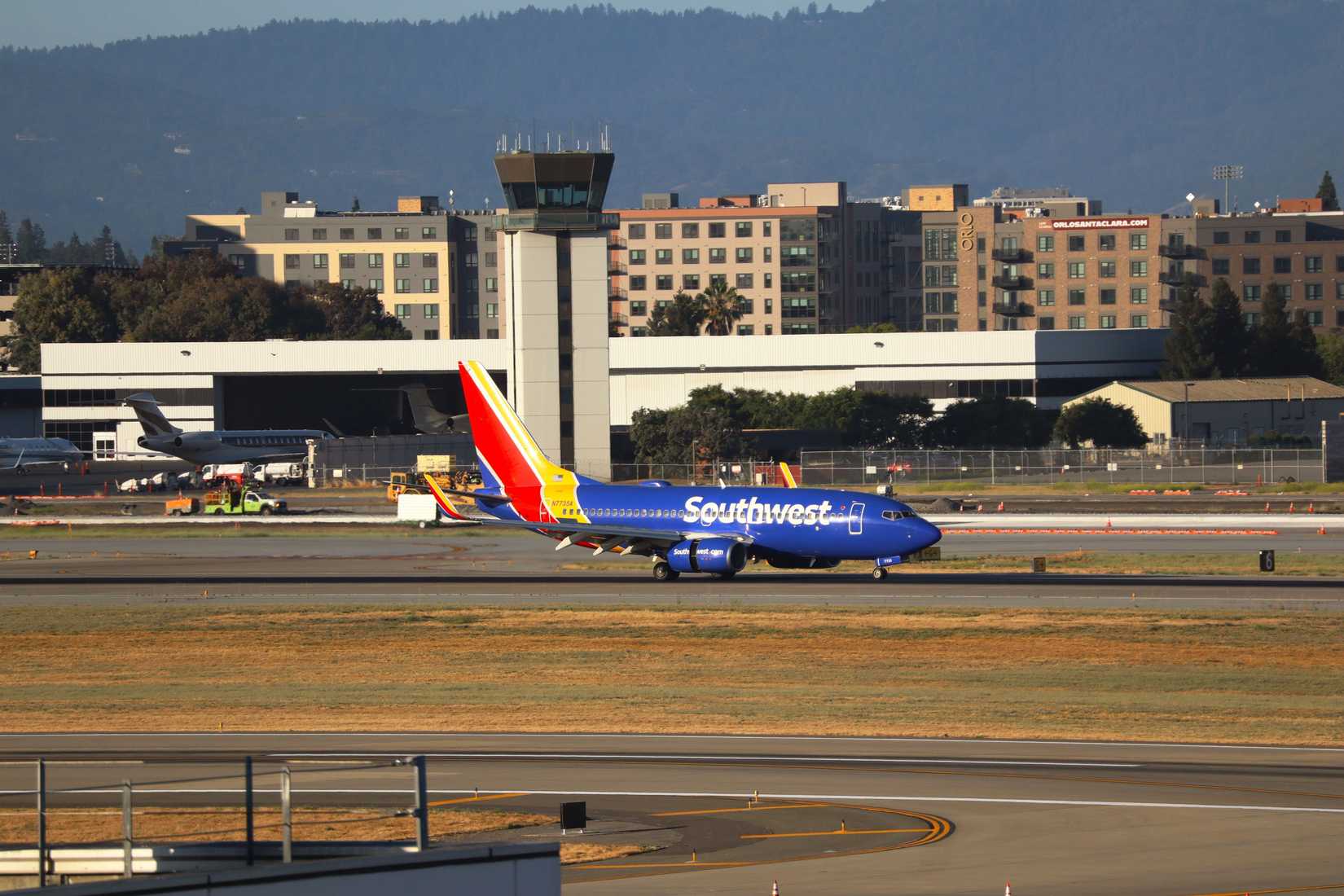 Southwest 737 Taxiing Past ATC Tower