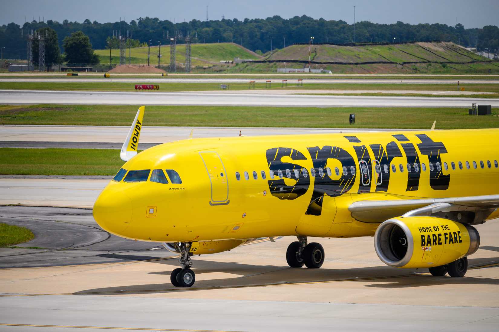 Spirit Airlines Airbus A320 taxis in ATL