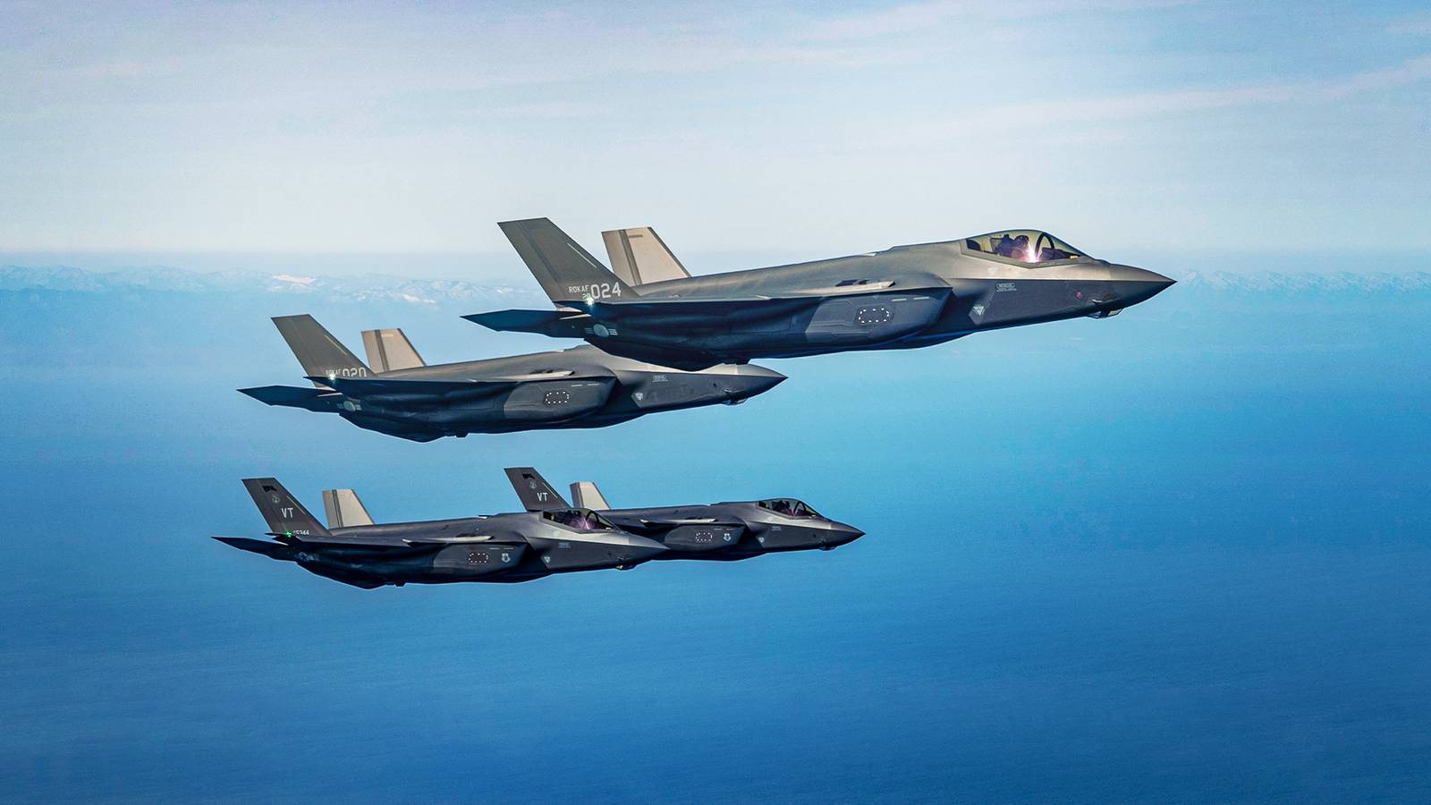 The Air Forces Operating The World's Newest Stealth Fighters In 2026