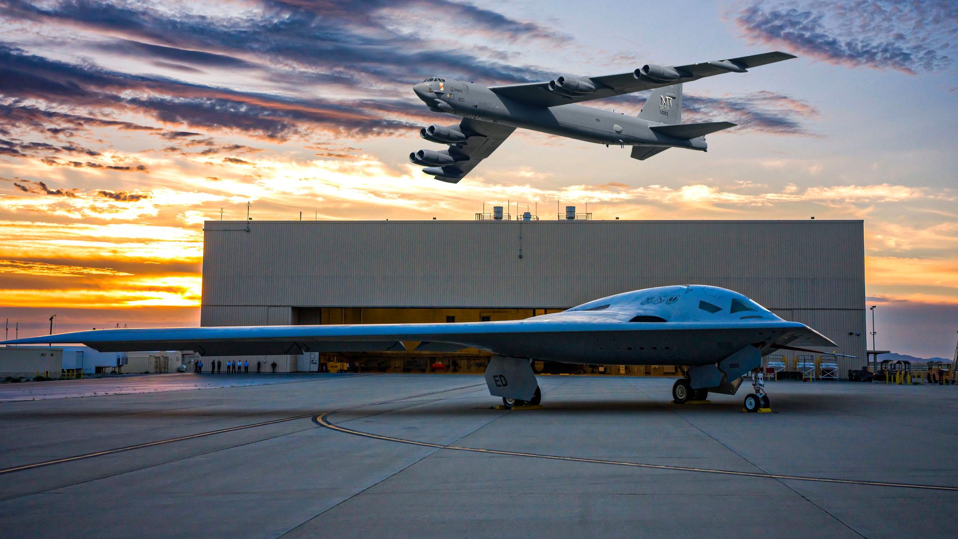 The $14 Million Nuclear Missile Quietly Linking America's 70-Year-Old B-52 To The Brand-New B-21 Raider