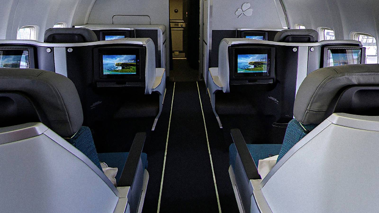 The Airline Quietly Putting Lie-Flat Throne Suites 8 On Short European Routes This Summer