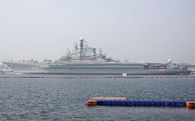 The Kiev aircraft carrier at Binhai Theme Park