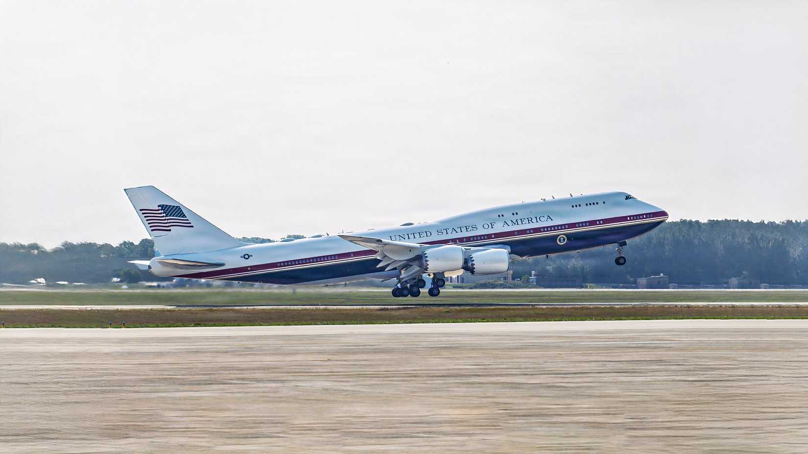 Trumps-Air-Force-One