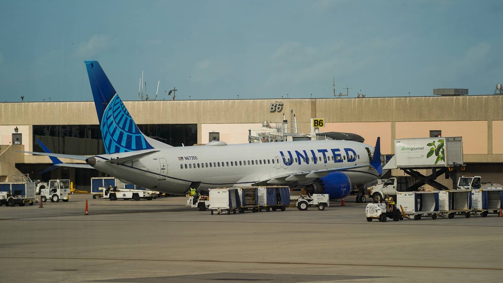 United Airlines Denies Report Of Allowing Flyers To Avoid New Trump-Named Airport For Free
