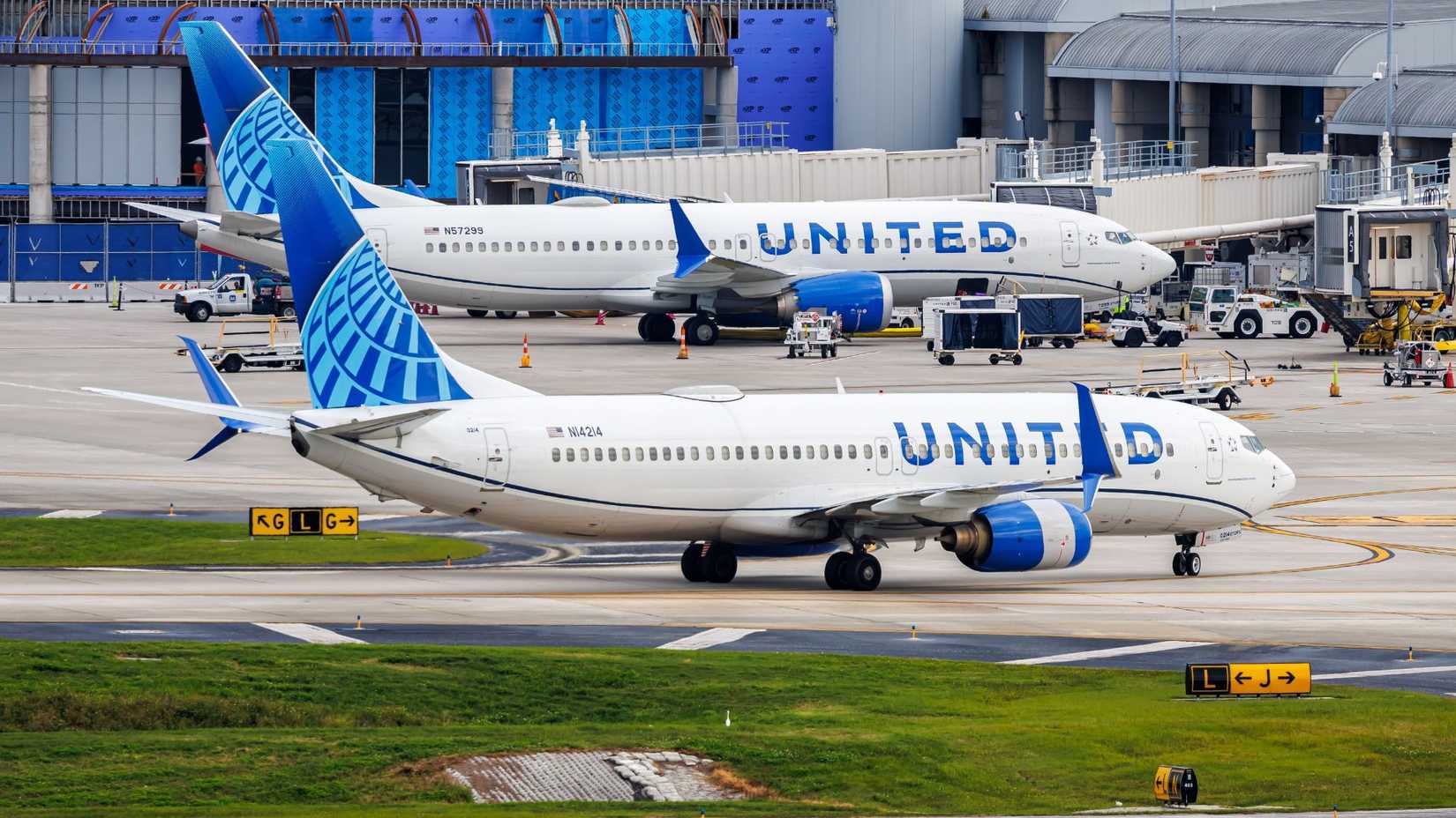 United Airlines Boeing 737